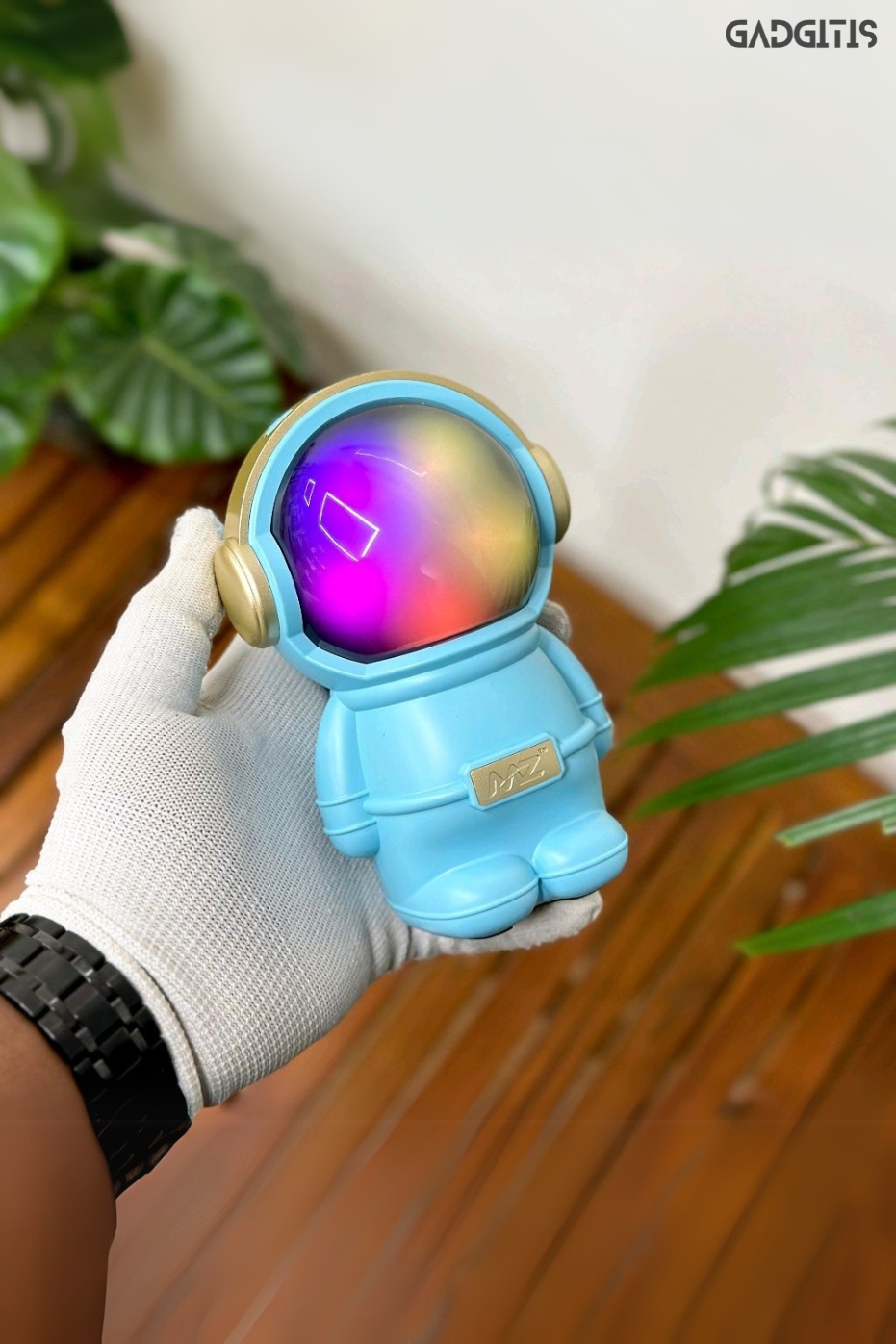 Gadgitis Cute Astronaut Speaker (MULTICOLOUR)